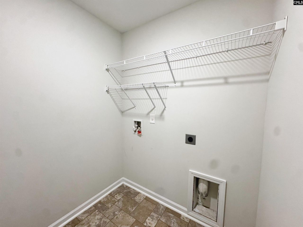 1530 Garrett Court  Photo 25