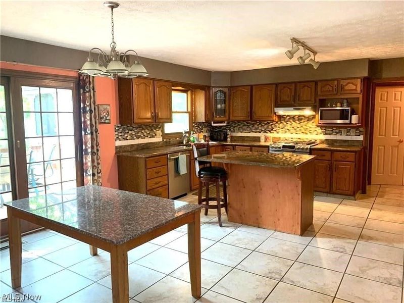 4386 Muirfield Way, Westlake, OH 44145 Photo 6