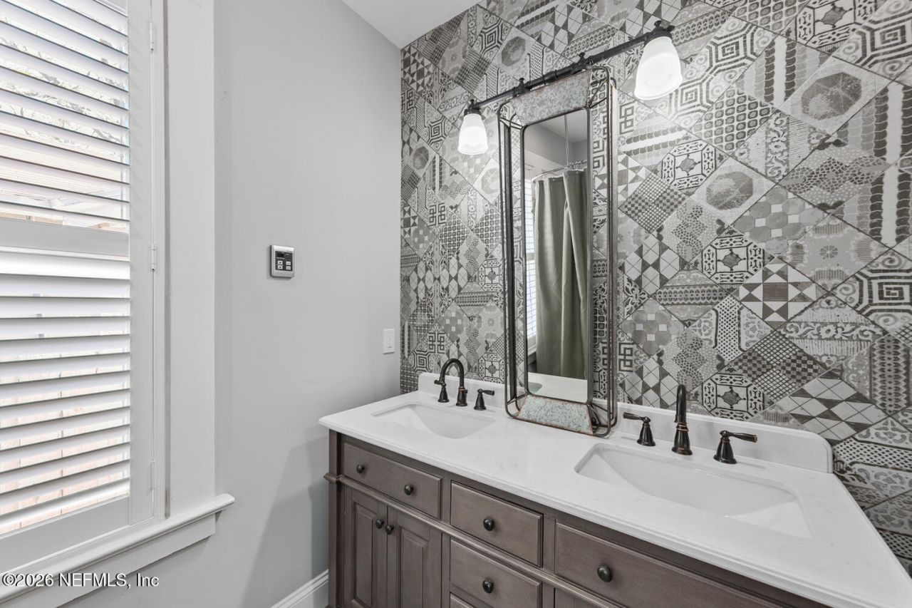 2018 Ernest Street, Jacksonville, FL 32204 Photo