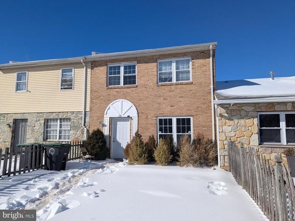 136 COLONIAL SQUARE DRIVE, LINDENWOLD, NJ 08021