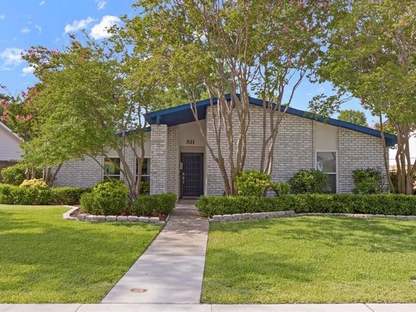 511 Woodhurst Drive, Coppell, TX 75019