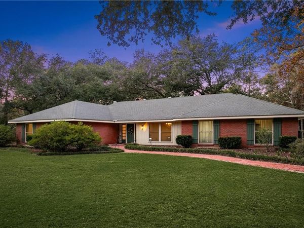 61213 BRITTANY Drive, Lacombe, LA 70445