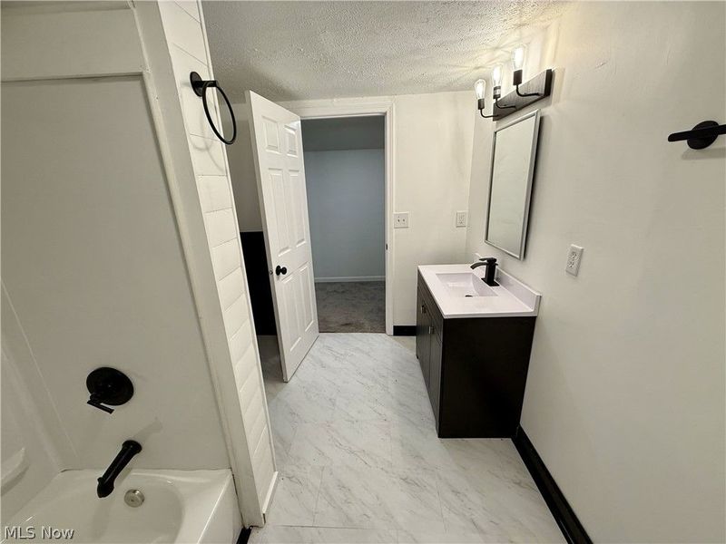 5636 Hopkins Road, Mentor, OH 44060 Photo 32