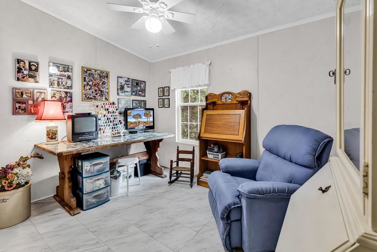 738 Oliver Dr.  Photo 17