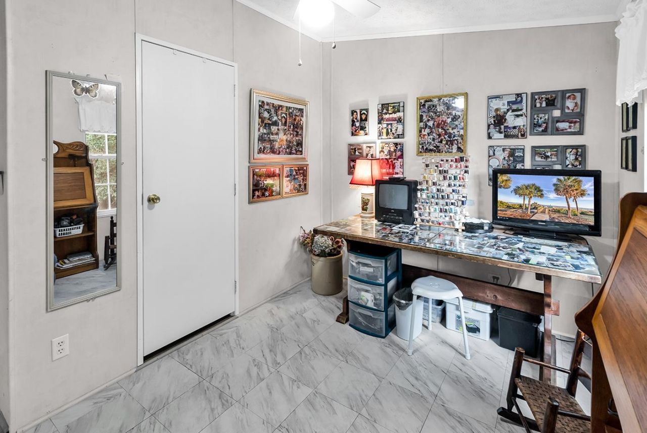 738 Oliver Dr.  Photo 20