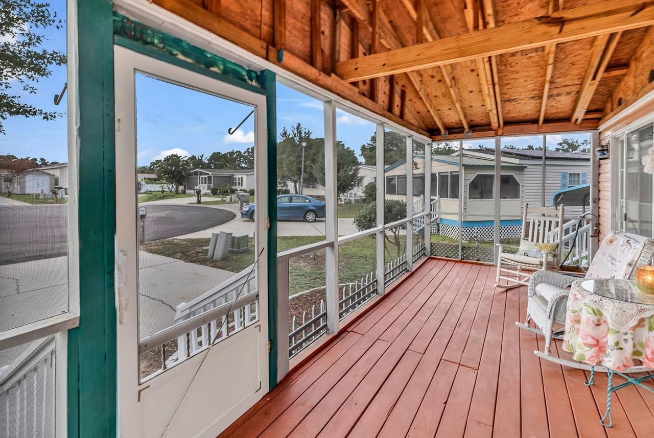 738 Oliver Dr.  Photo 22