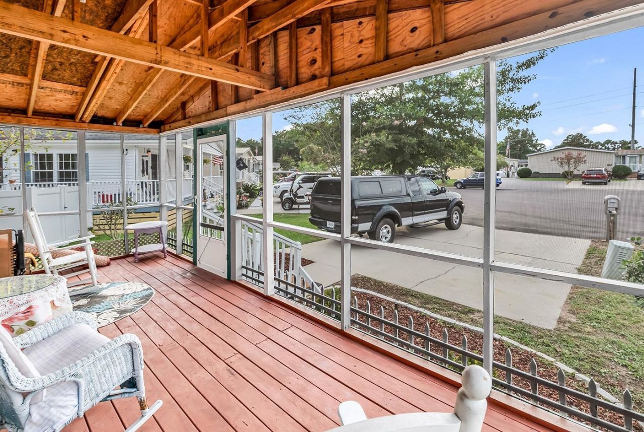 738 Oliver Dr.  Photo 23