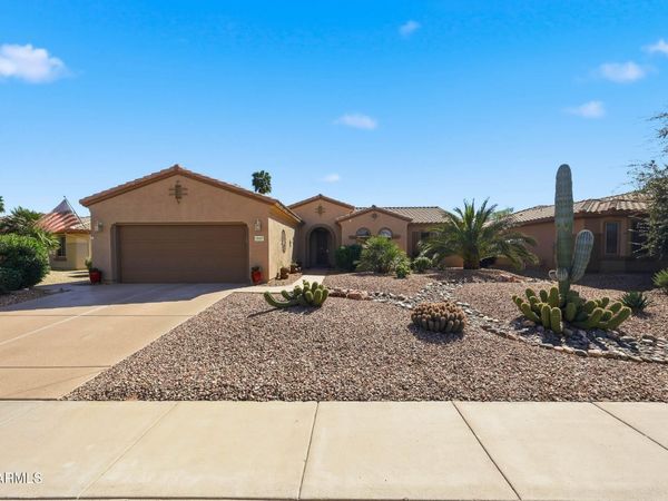 15437 W MOONLIGHT Way, Surprise, AZ 85374