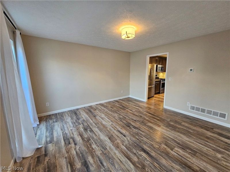 687 Brookside Lane, Northfield Center, OH 44067 Photo 7