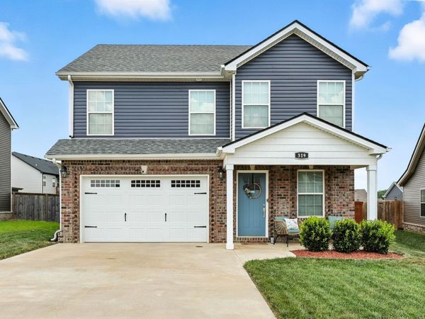 319 Dugger Dr , Clarksville, TN 37042