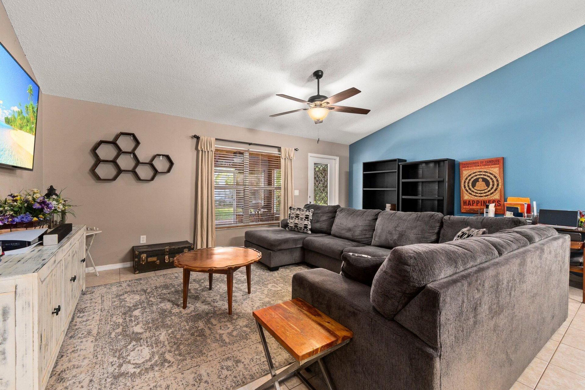 6610 NW Omega Road, Port Saint Lucie, FL 34983 Photo