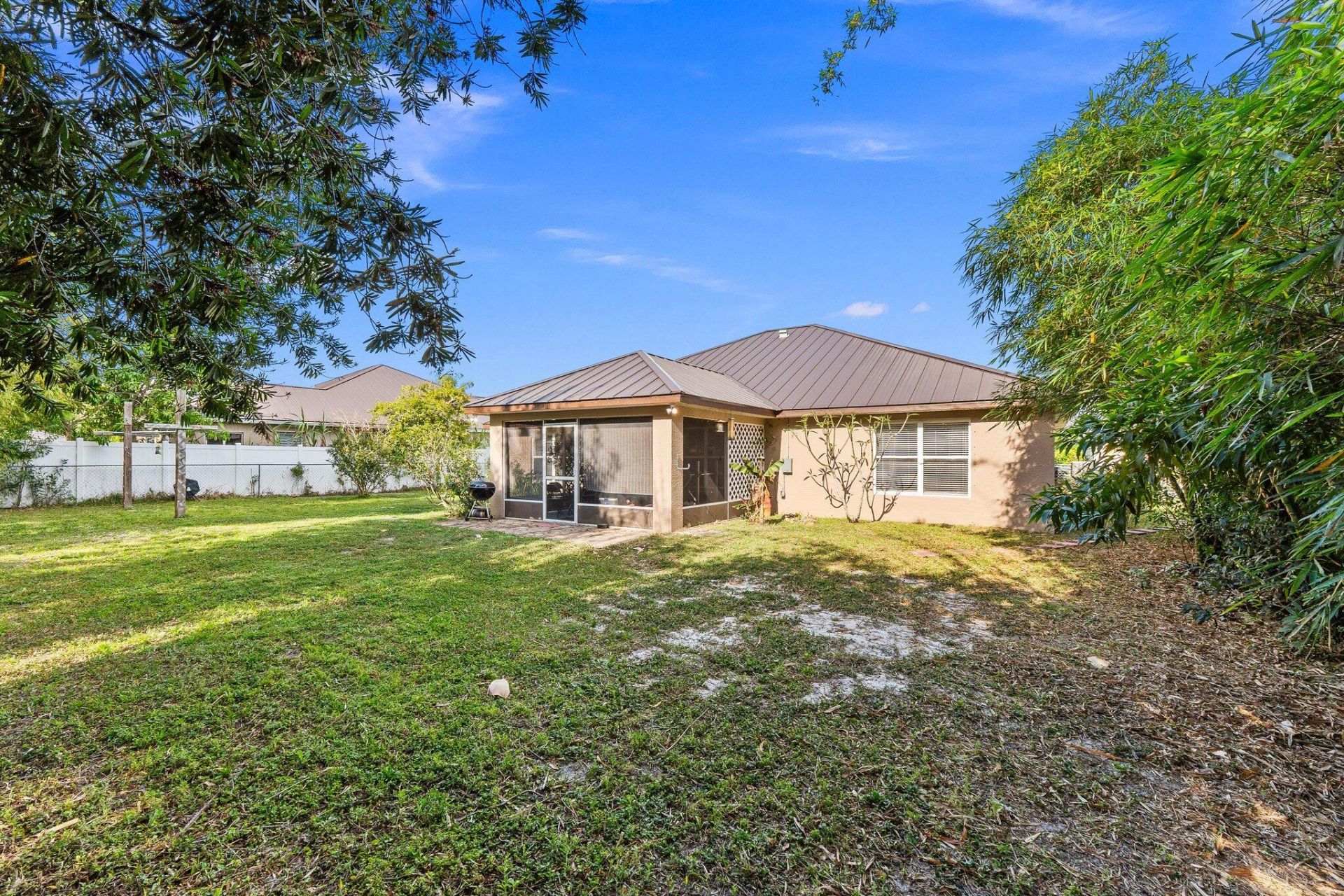 6610 NW Omega Road, Port Saint Lucie, FL 34983 Photo