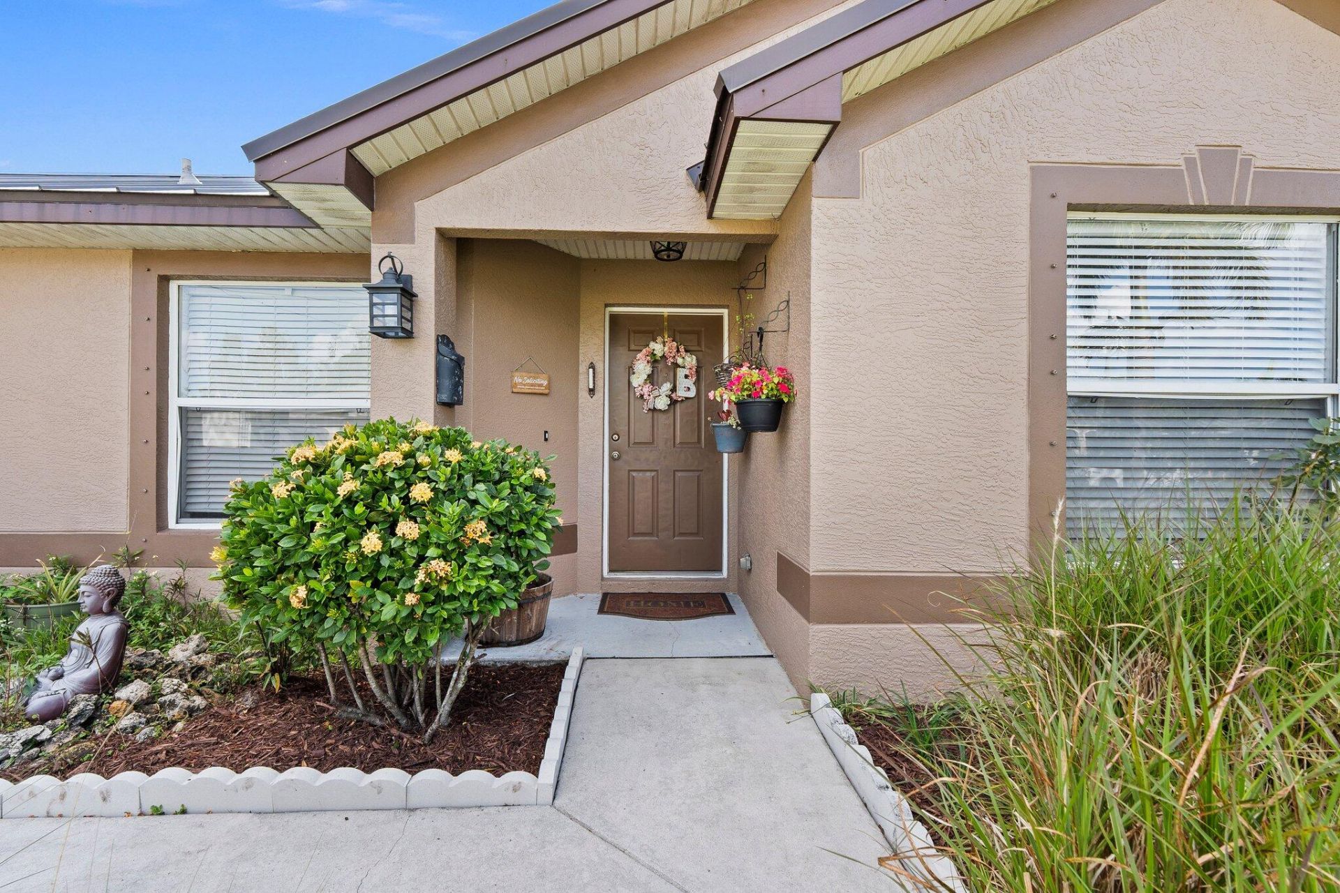 6610 NW Omega Road, Port Saint Lucie, FL 34983 Photo