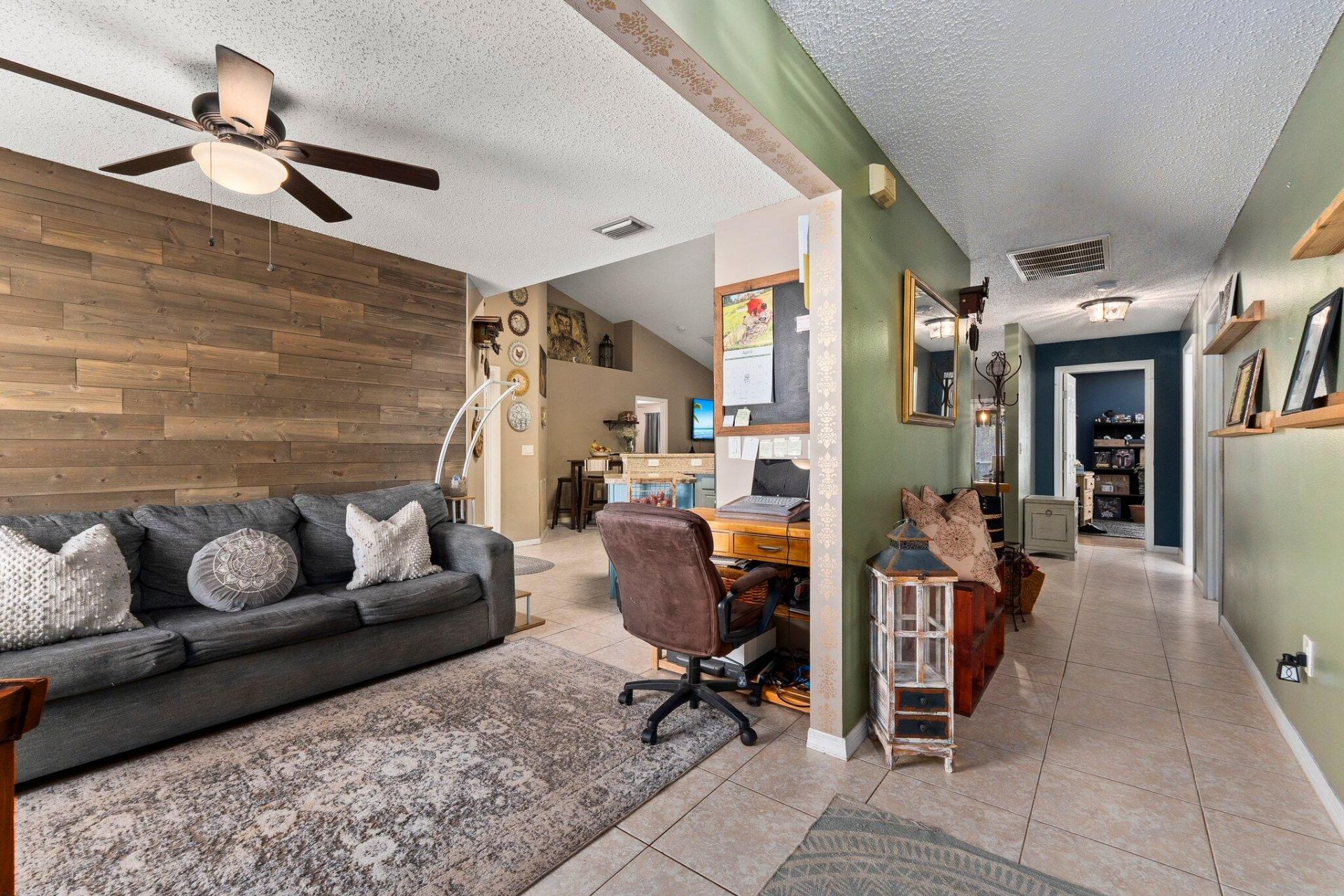 6610 NW Omega Road, Port Saint Lucie, FL 34983 Photo