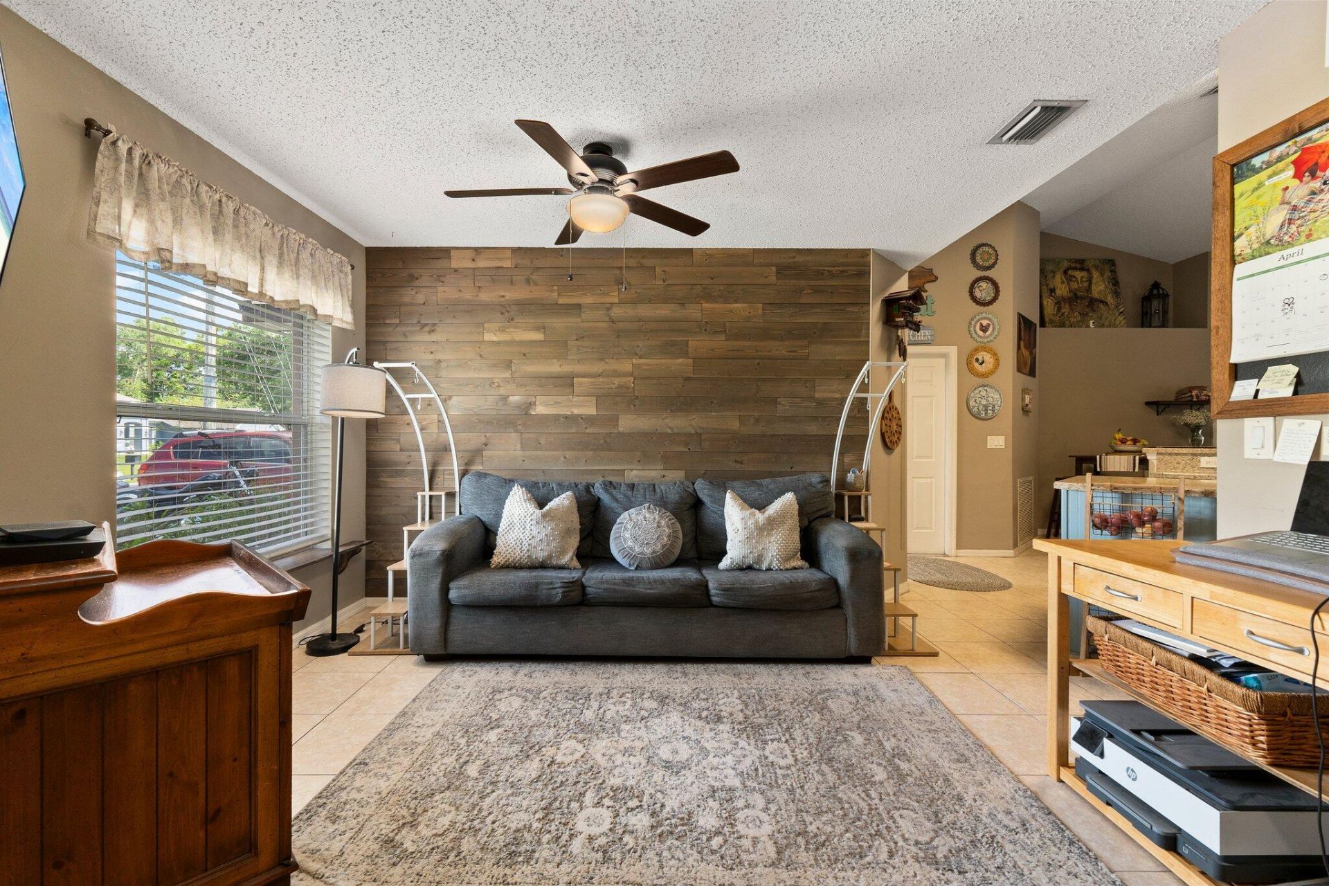 6610 NW Omega Road, Port Saint Lucie, FL 34983 Photo