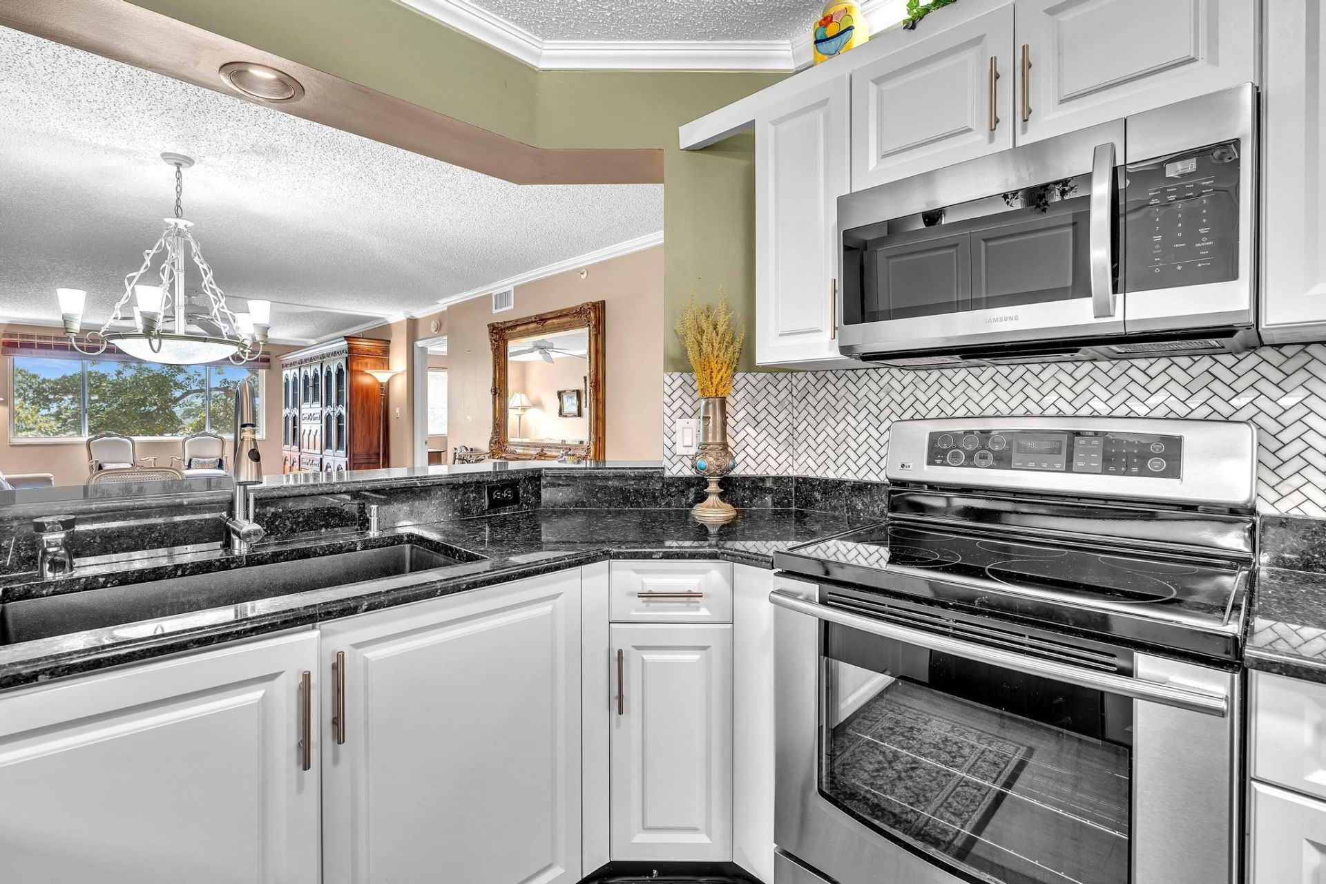 9587 Weldon Circle, Unit B311, Tamarac, FL 33321 Photo