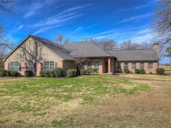 1079 Country Club Road, Sulphur Springs, TX 75482