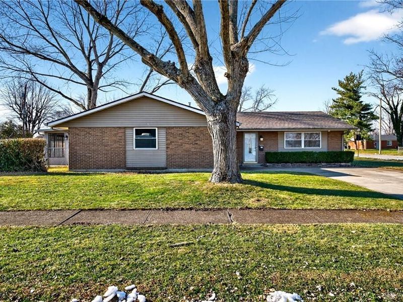 645 Skyles Road, Englewood, OH 45322 Photo 3