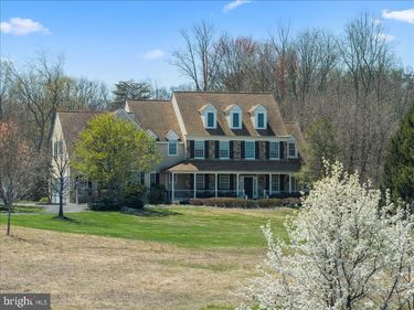 1568 SACKETTSFORD ROAD, IVYLAND, PA 18974