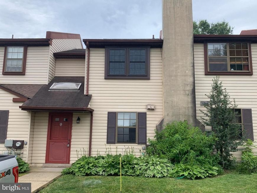 954 Browning Place, Warminster, PA 18974 Main Photo