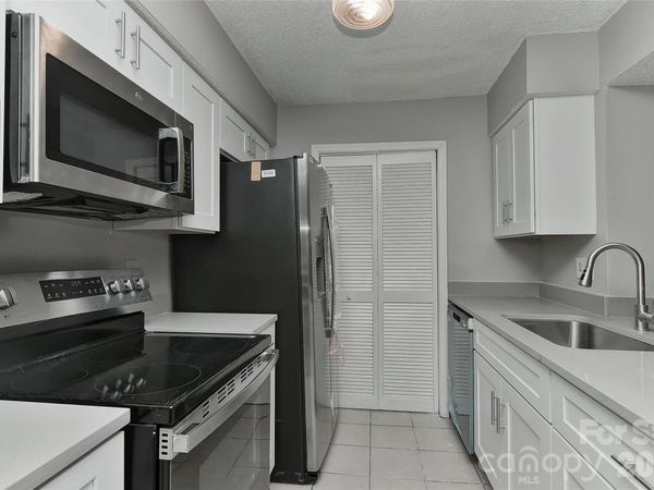 11024 Harrowfield Road , Charlotte, NC 28226