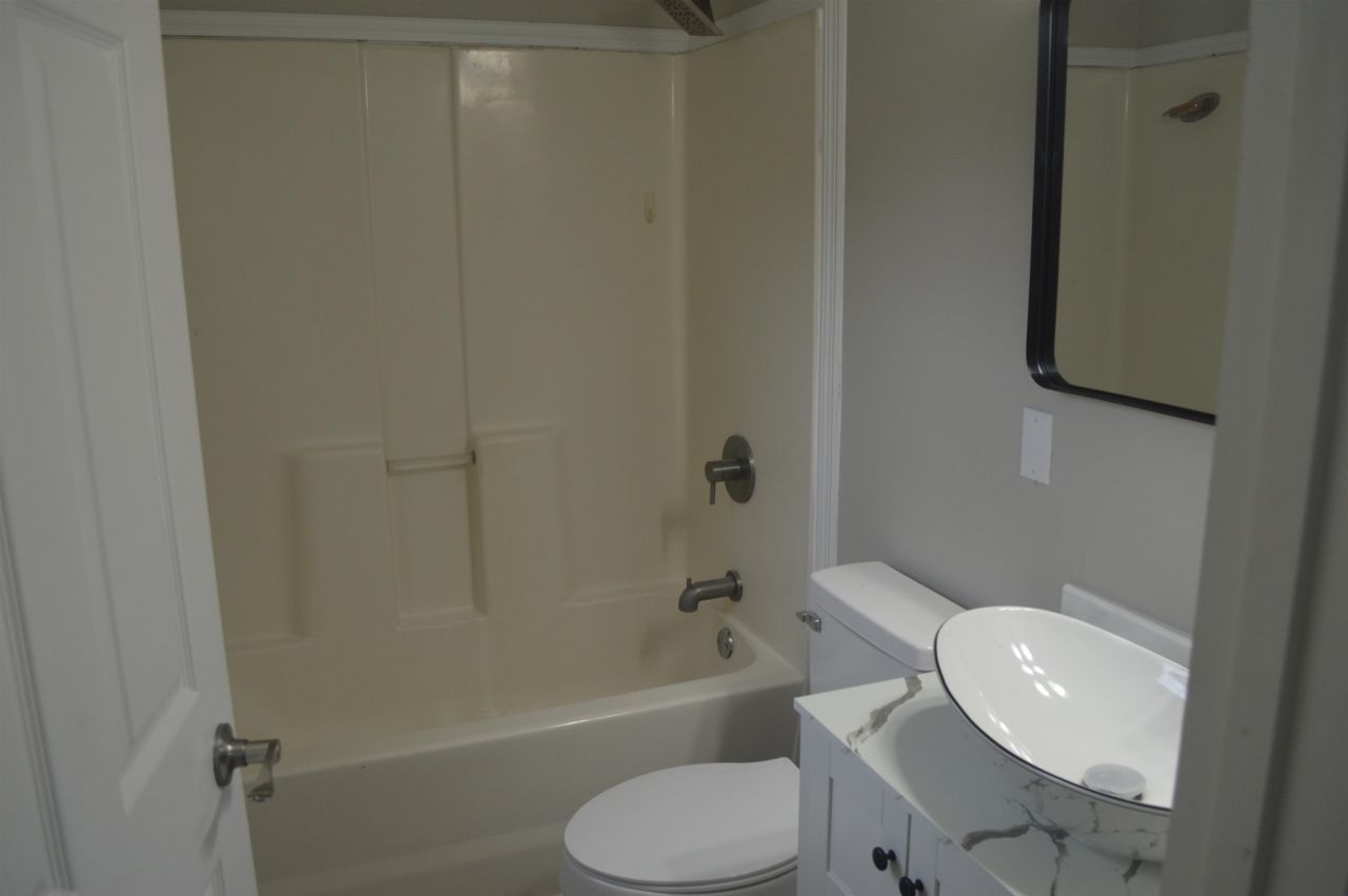 4356 Bayshore Dr.  Photo 16