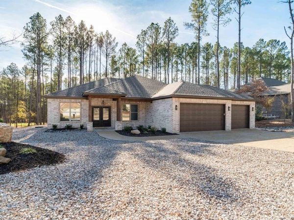 34 Victoria Lane, Hot Springs Village, AR 71909