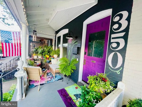 350 E CHESTNUT STREET, LANCASTER, PA 17602