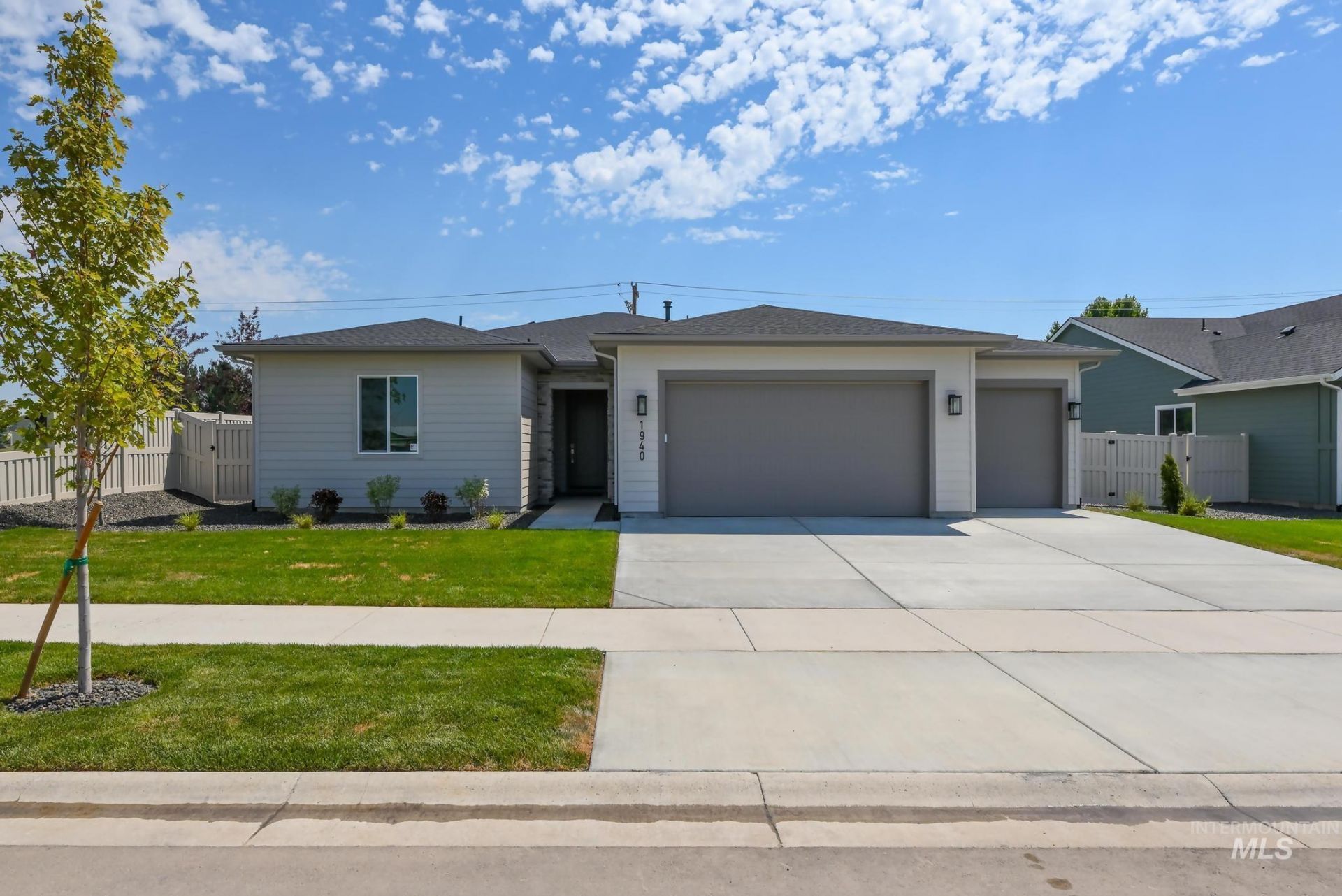 1940 W Chokecherry Ave, Middleton, ID 83644 Main Photo