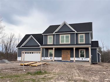 230 Bronze Leaf Trail, Rochester, NY 14612