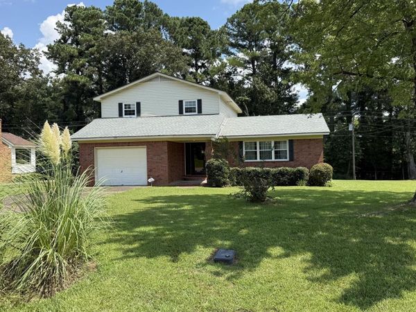 595 Swaney Drive, Holly Springs, MS 38635