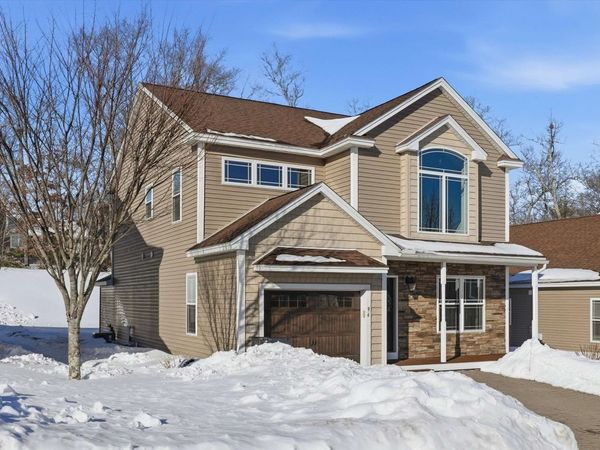 94 Tanager Circle, Unit 94, Pelham, NH 03076