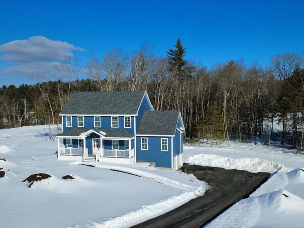 25 Blaisdell Court, Unit 18, Raymond, NH 03077