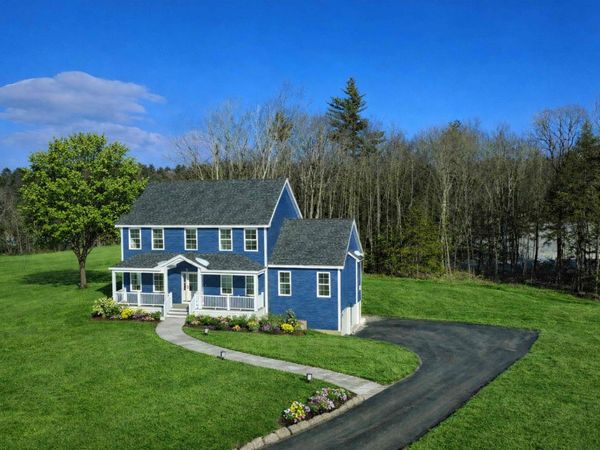 25 Blaisdell Court, Unit 18, Raymond, NH 03077