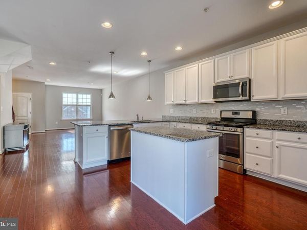 985 MORGAN RUN ROAD, MIDDLE RIVER, MD 21220