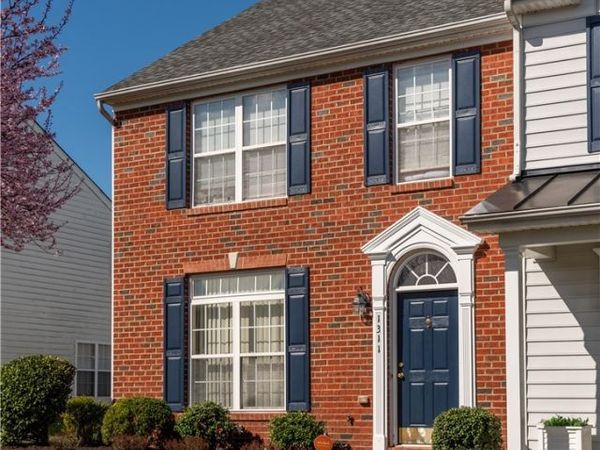 1311 Village Views Drive , Glen Allen, VA 23059