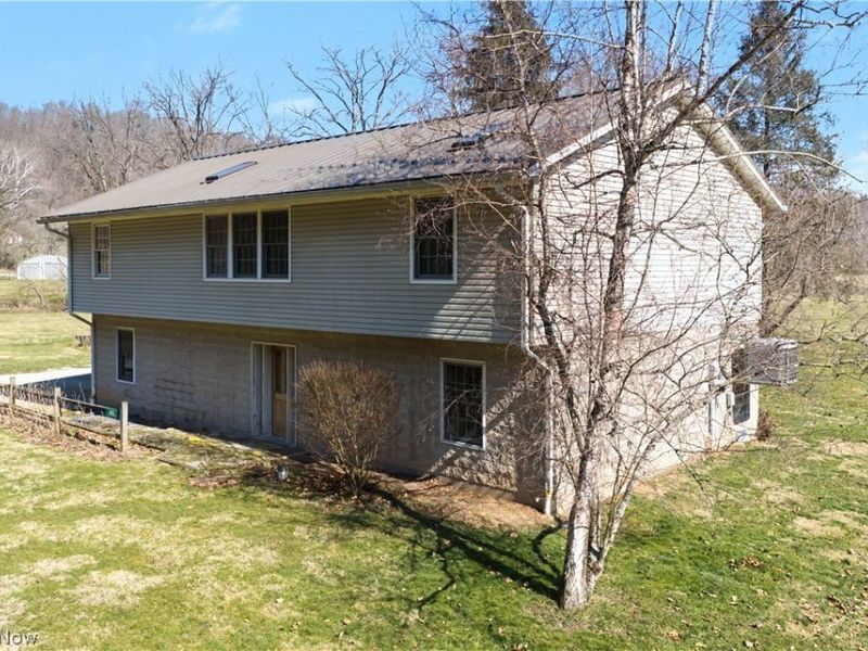 416 Babcock Road, Beverly, OH 45715 Photo 3