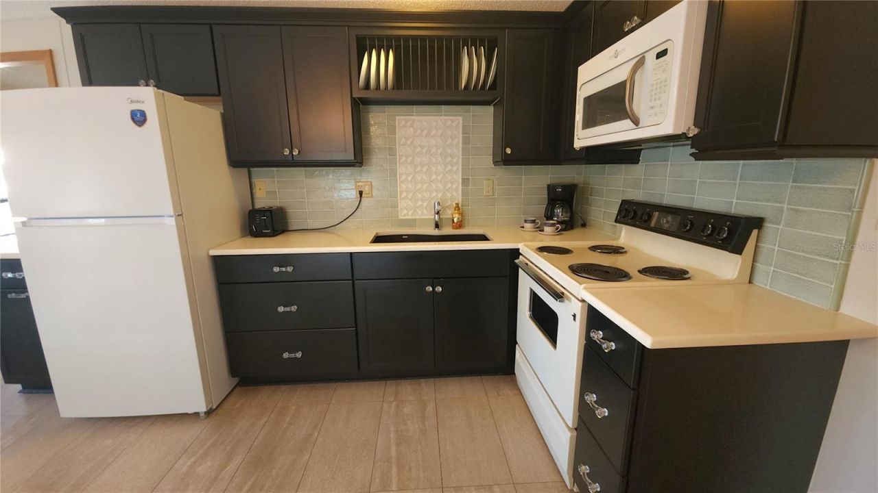 3300 26th Avenue E, Unit 65, Bradenton, FL 34208 Photo