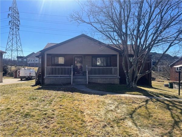 1114 Zenobia Dr, Coraopolis, PA 15108