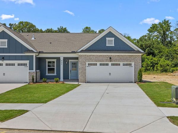 458 Double Play Drive, Chattanooga, TN 37421
