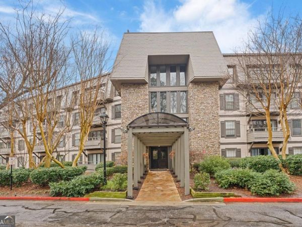 1216 Highland Bluff Drive SE, Unit 216, Atlanta, GA 30339