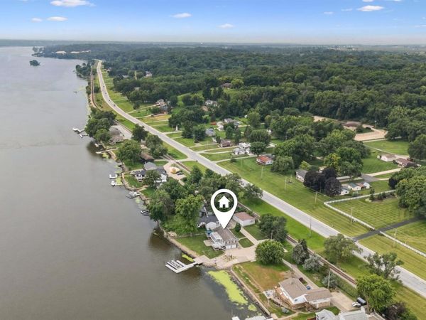 22799 GREAT RIVER Road , Le Claire, IA 52753