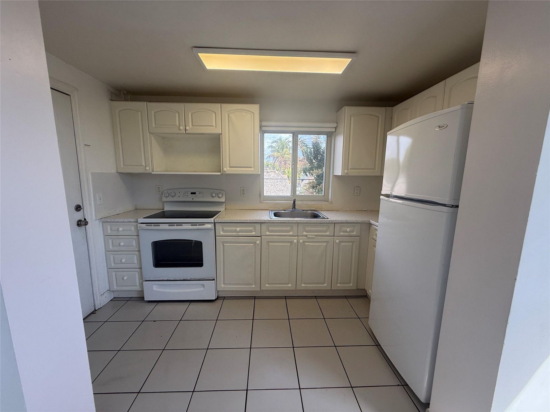 1853 SW 17th Street, Unit 2, Miami, FL 33145 Photo