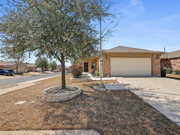 101 Paint Creek LN, Georgetown, TX 78633