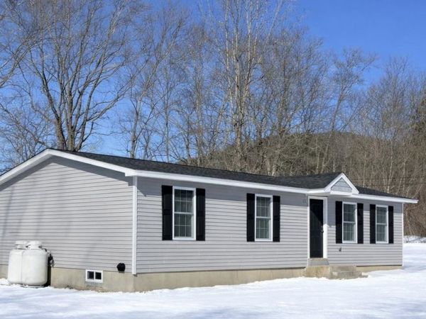 21 Kapper Drive, Winchester, NH 03470