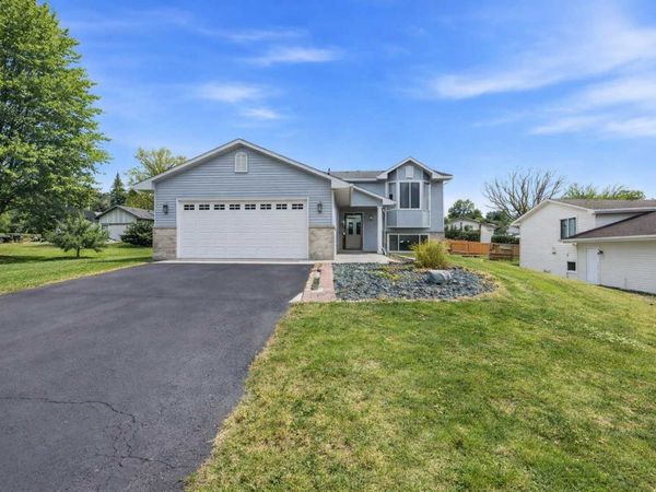 9337 Jeffery Court S, Cottage Grove, MN 55016