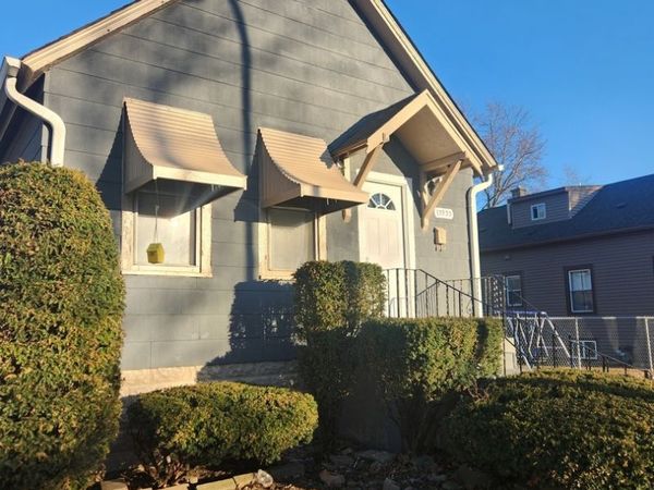 13933 S Michigan Avenue S, Riverdale, IL 60827