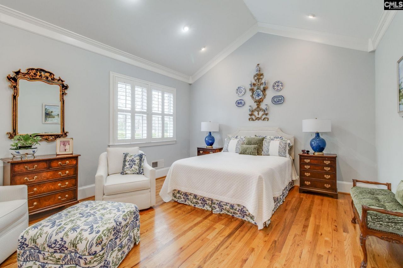 1904 Wood Lane Photo 12