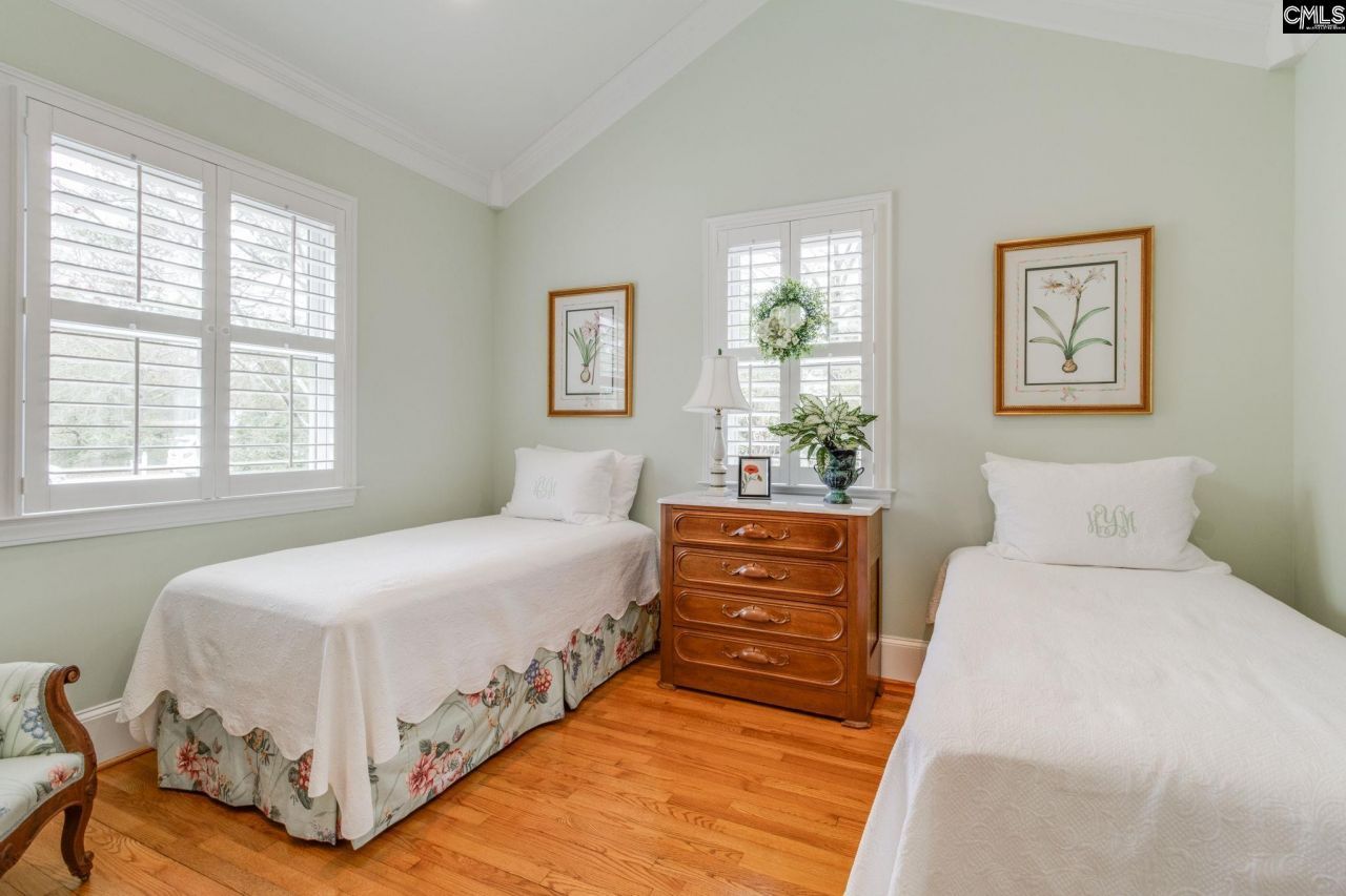 1904 Wood Lane Photo 15