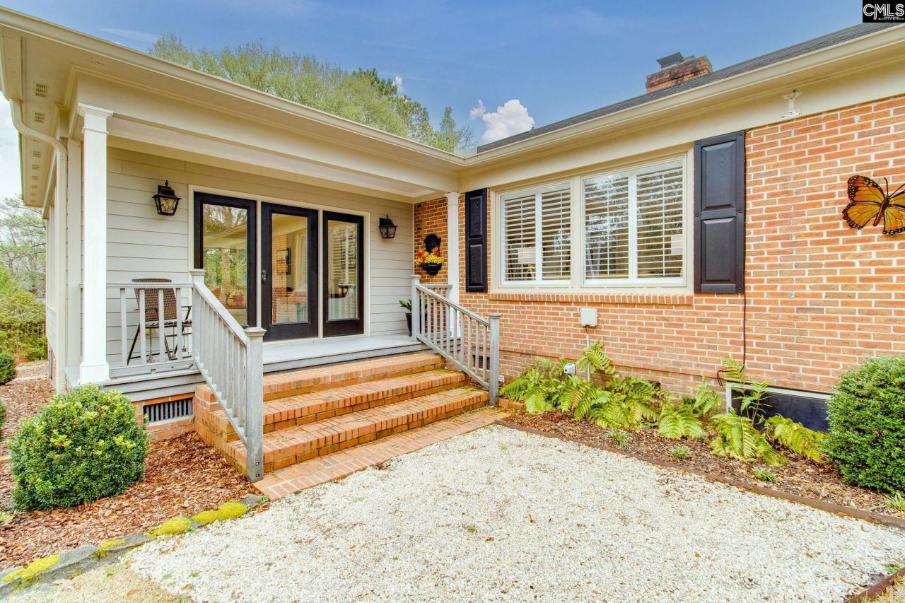 1904 Wood Lane Photo 16